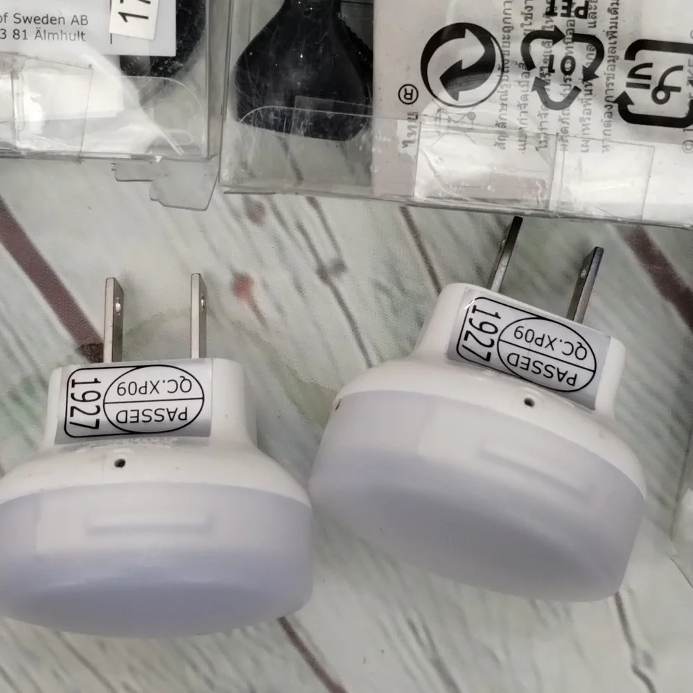 IKEA Light & Wireless Speaker Bundle